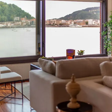 Miraconcha 47 サン・セバスティアン